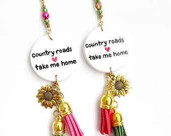 Dije para espejo retrovisor de coche "Country Roads Take Me Home", accesorios para coche estilo western, colgador para retrovisor, amante de la música country
