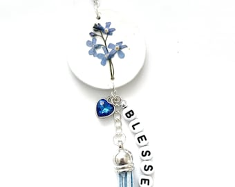 Dije para espejo retrovisor de coche con flores de nomeolvides prensadas, accesorio para mujer, regalo para ella.