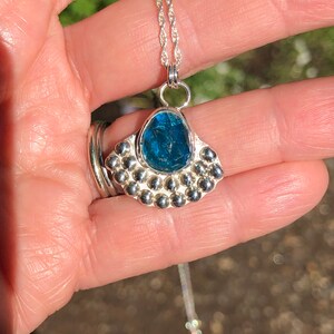 Sterling Silver and Rosecut Electric Blue Apatite Pendant Necklace