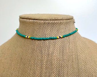 Collar de cuentas turquesas con acento amarillo - collar con cuentas gargantilla turqouise choker