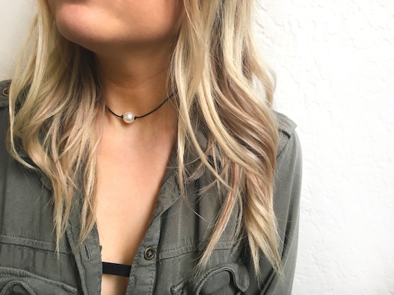 Large Pearl Choker Necklace Suede Choker White Pearl Choker Pearl Necklace Black Choker Black Suede Choker Etsy