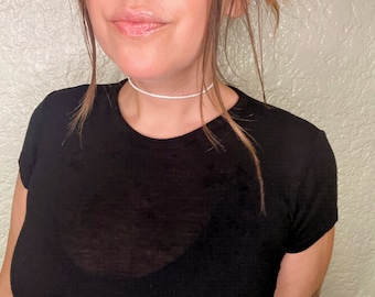 Choker aus weissem Seed Bead Memory Wire