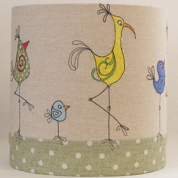 Paralume in lino applique fatto a mano con design "Quirky birds".