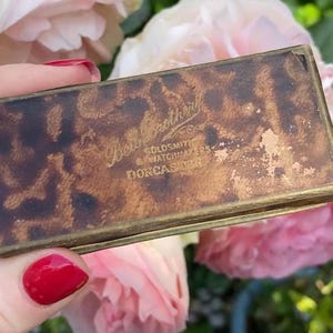 Antique Jewelry Box - Brown Vintage Jewellery Box - Antique Brooch Box - Doncaster