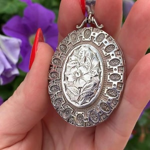 Antique Locket - Victorian Silver Locket with Flowers - Hallmarked 1884 - Vintage Locket