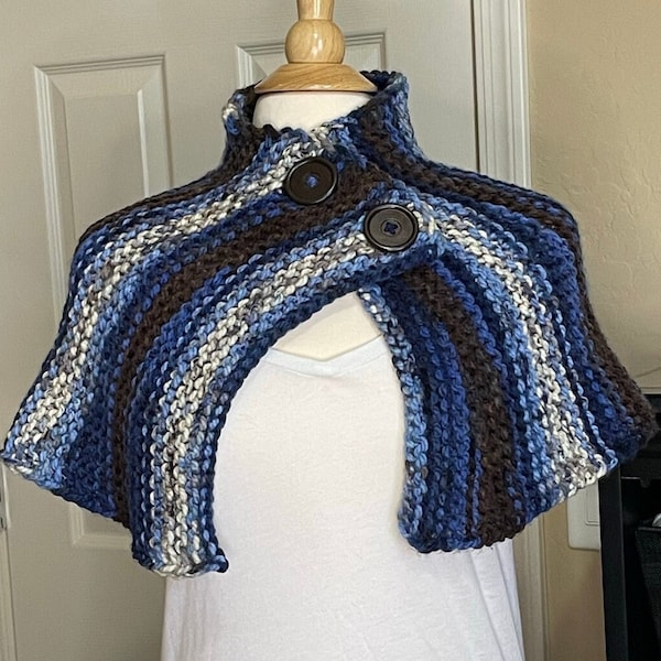 Reunion Capelet, Brianna's Capelet, Hand Knitted Chunky Outlander Capelet, Outlander Capelet