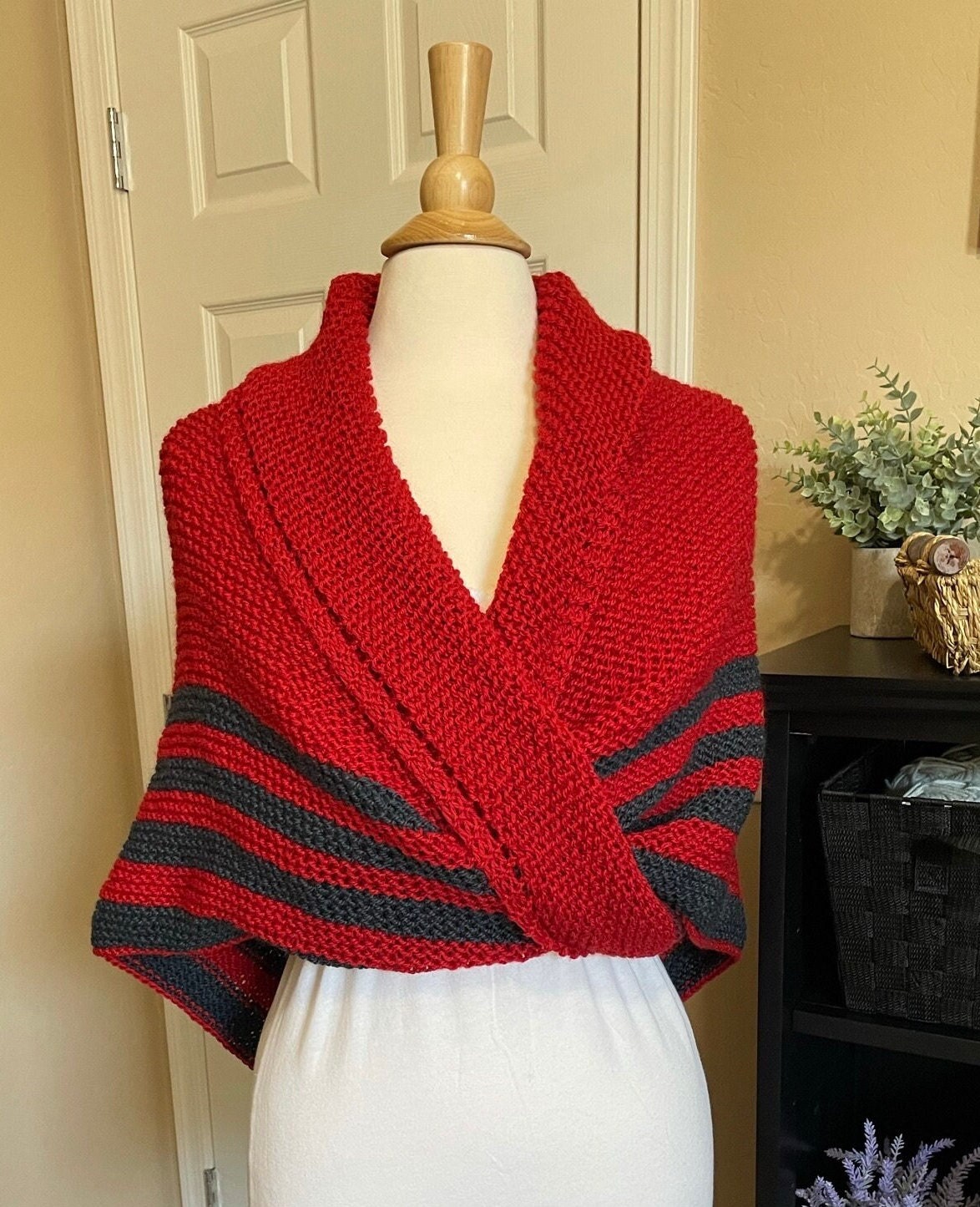 Hand Knitted Outlander Shawl Claire Shawl Knitted Outlander Inspired