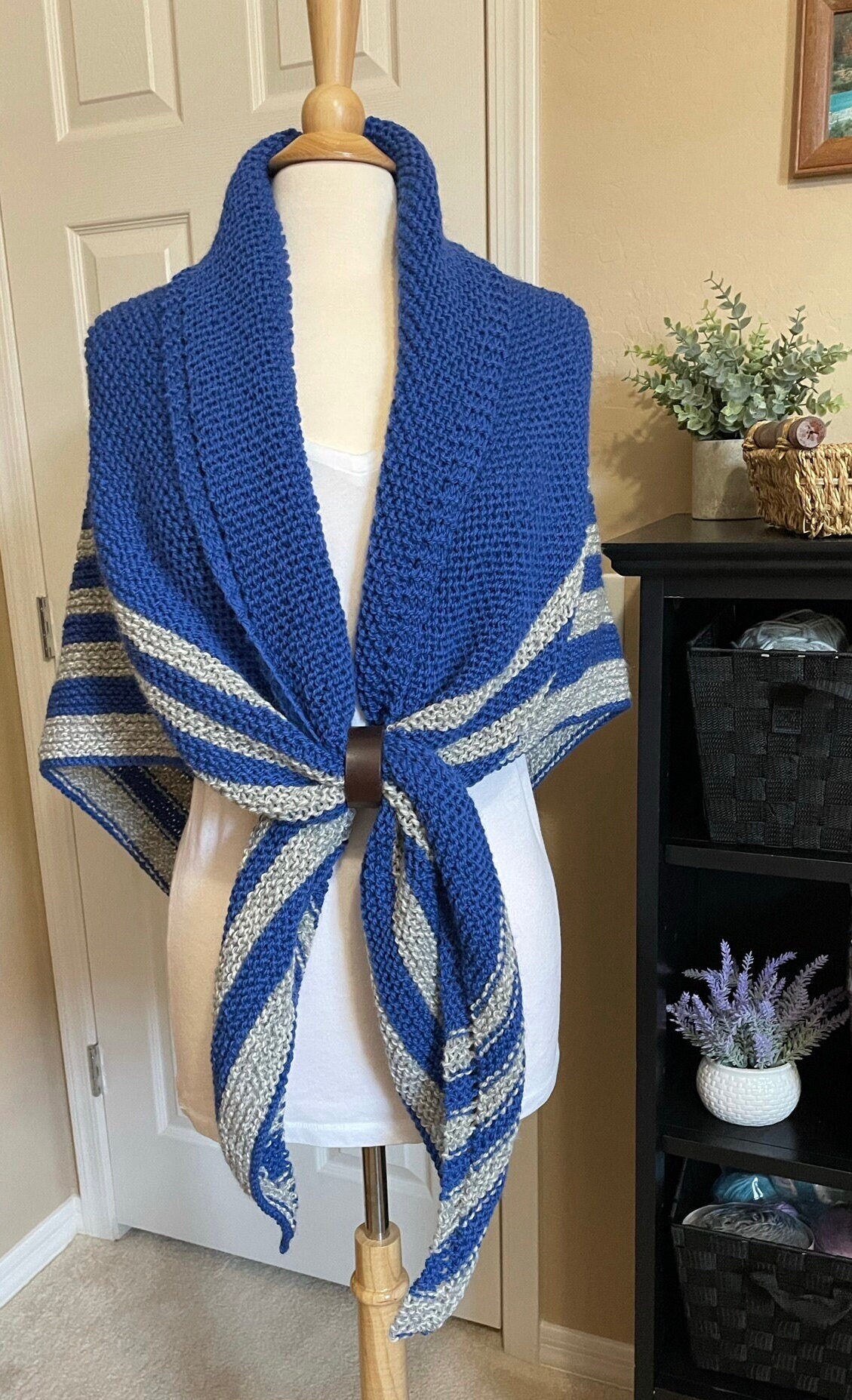 Hand Knitted Outlander Shawl Claire Shawl Knitted Outlander Inspired