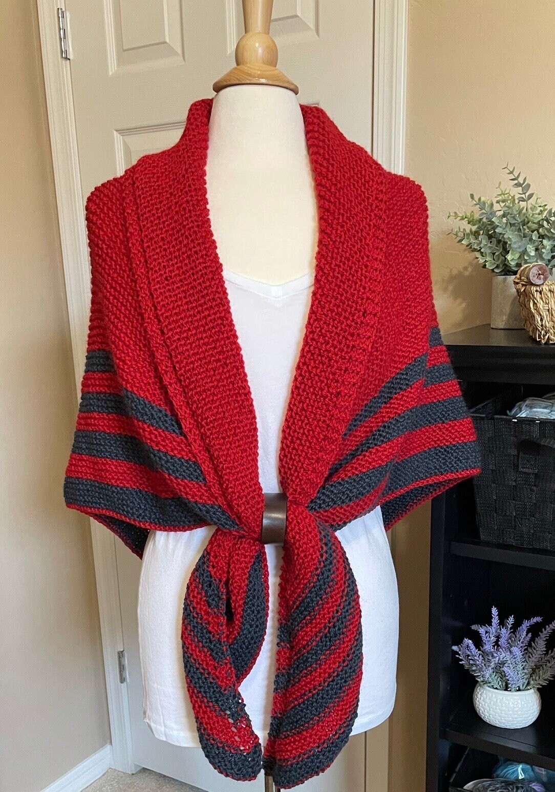 Hand Knitted Outlander Shawl Claire Shawl Knitted Outlander Inspired