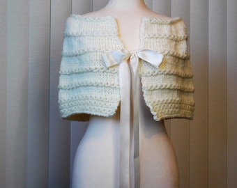 Hand Knitted Winter White Shawl Size XS/S, Women's Knitted Wrap, Knitted Wedding Shawl, Knitted Prom Shawl