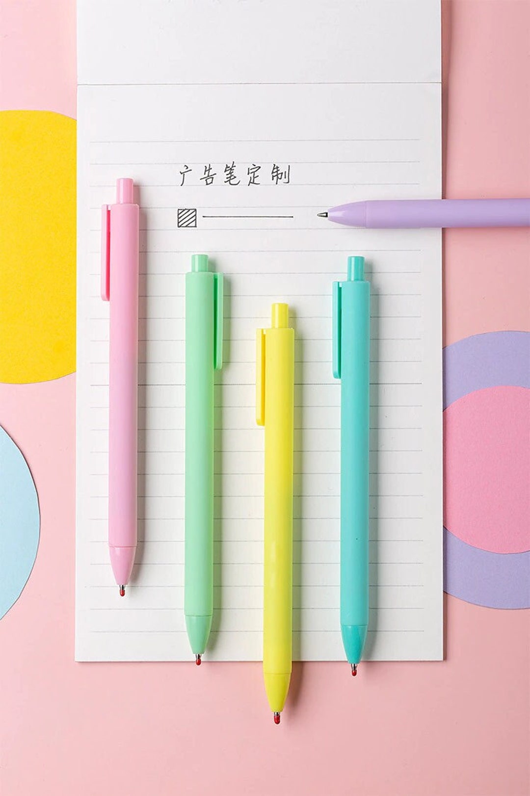 Set of Five Multi-colored Pens Stock Vector - Illustration of multicolored,  clamp: 115028545