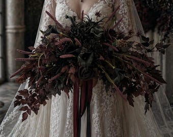 HUGE Gothic Wedding Bouquet, Rare Strawberry Quartz Crystal Cut Handle, Black Wine Burgundy Dark Moody Bridal Alternative Witchy Extra Large