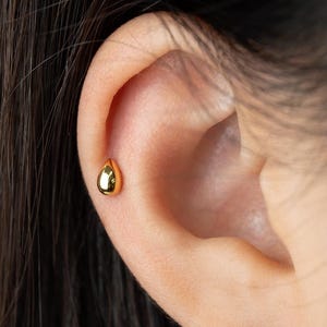 Dainty Teardrop Flatback Stud Earrings,Teardrop Screw back Earrings,Everyday Earrings,Minimalist Jewelry,Gift for Her (FB0022)