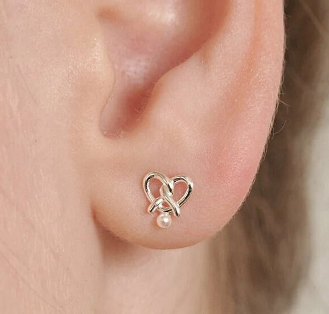 【TATIANA】Glow Pretzel Heart EarJacket Earring EC3081 Designer fashion, Seoul-fully created | W Concept
