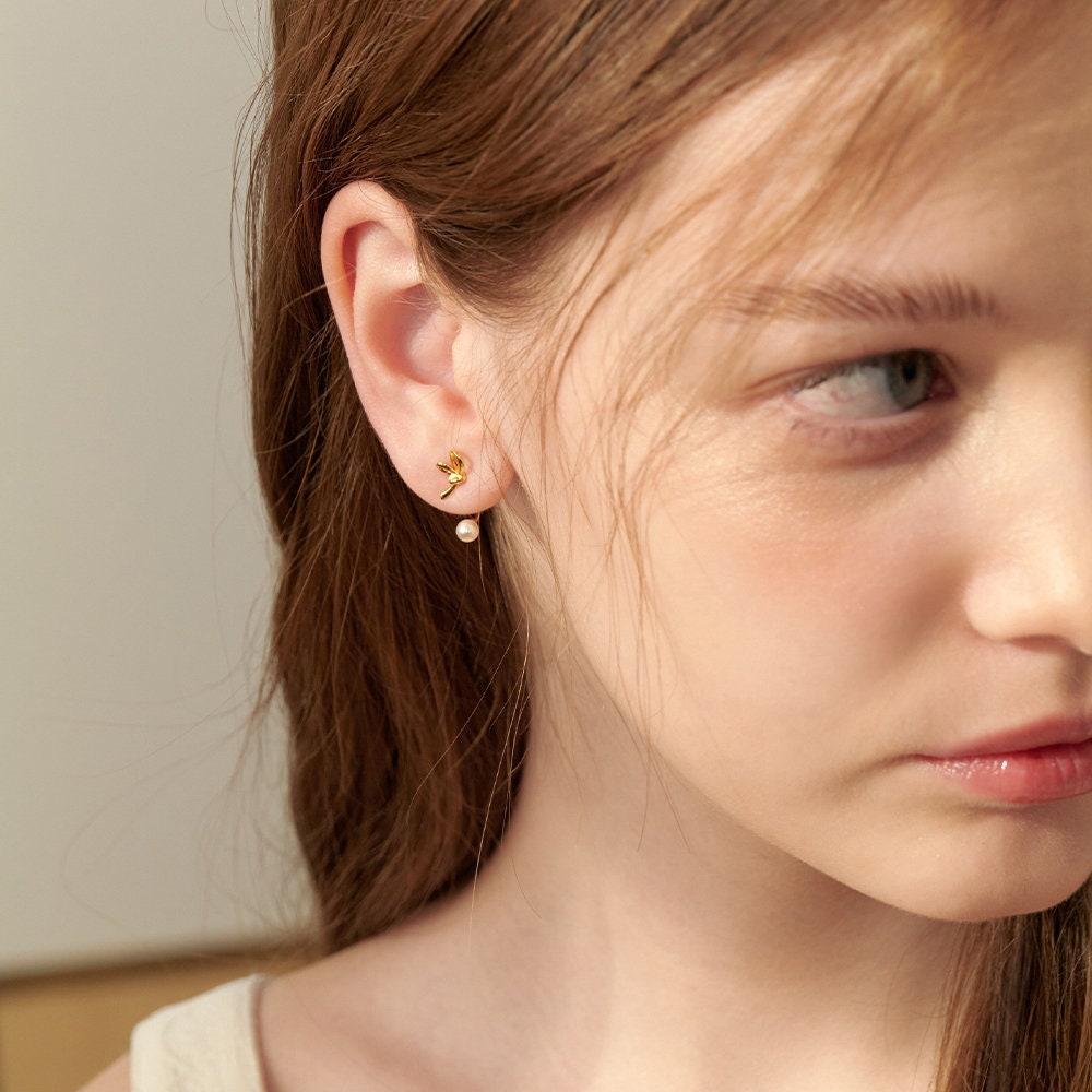 ピアス [SILVER925] Ballerina Ribbon Pearl EarJacket Earring Sterling Silver Ballerina Pearl Ear Jacket Earrings,silver
