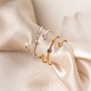 Custom Family Birthstone Ring,Birthstone Spiral Ring,Stacking Birthstone Ring,3 BirthStone Ring,Silver Jewelry,Personalized MOM Gift (PR002)