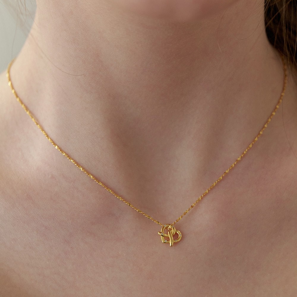 Dainty Pretzel Heart Necklace,pretty Love Knot Necklace