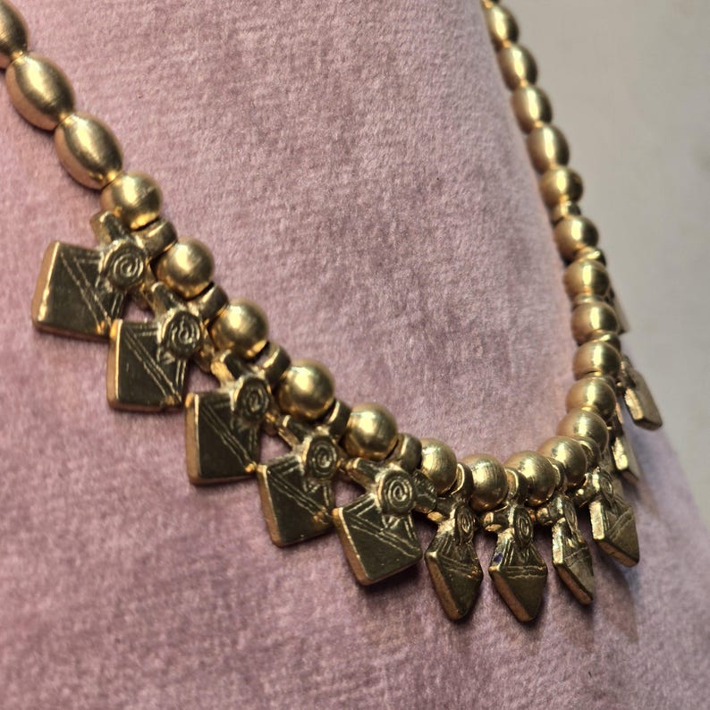 Handgemachte Messing Charm Halskette, Boho Ethnic Statement Schmuck, Länge verstellbar Bild 4