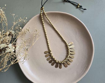 Boho style Leaf Necklace: Modern Statement Jewelry, Gift for her