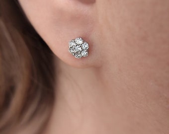 diamond studs, cluster diamond stud, flower diamond earring, 7 stone diamond earring, 14K solid gold, F VS diamonds