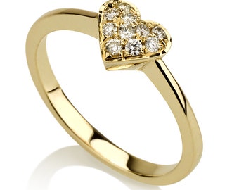 Heart pave diamond ring