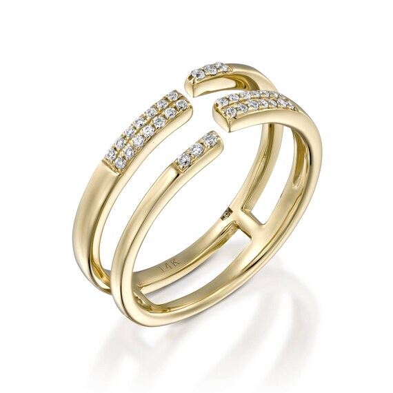 layered diamond ring