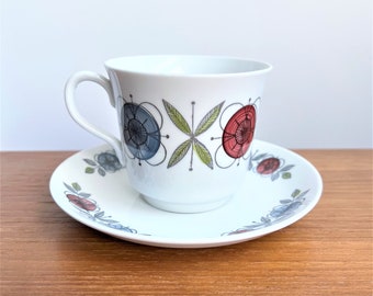 希少な Rörstrand ハンドペイント ビッグティーコーヒーカップマグ 3.54 インチとソーサー // Pion // スウェーデン製 // 1950 年代 // Rorstrand Sweden // Leena Morsky
