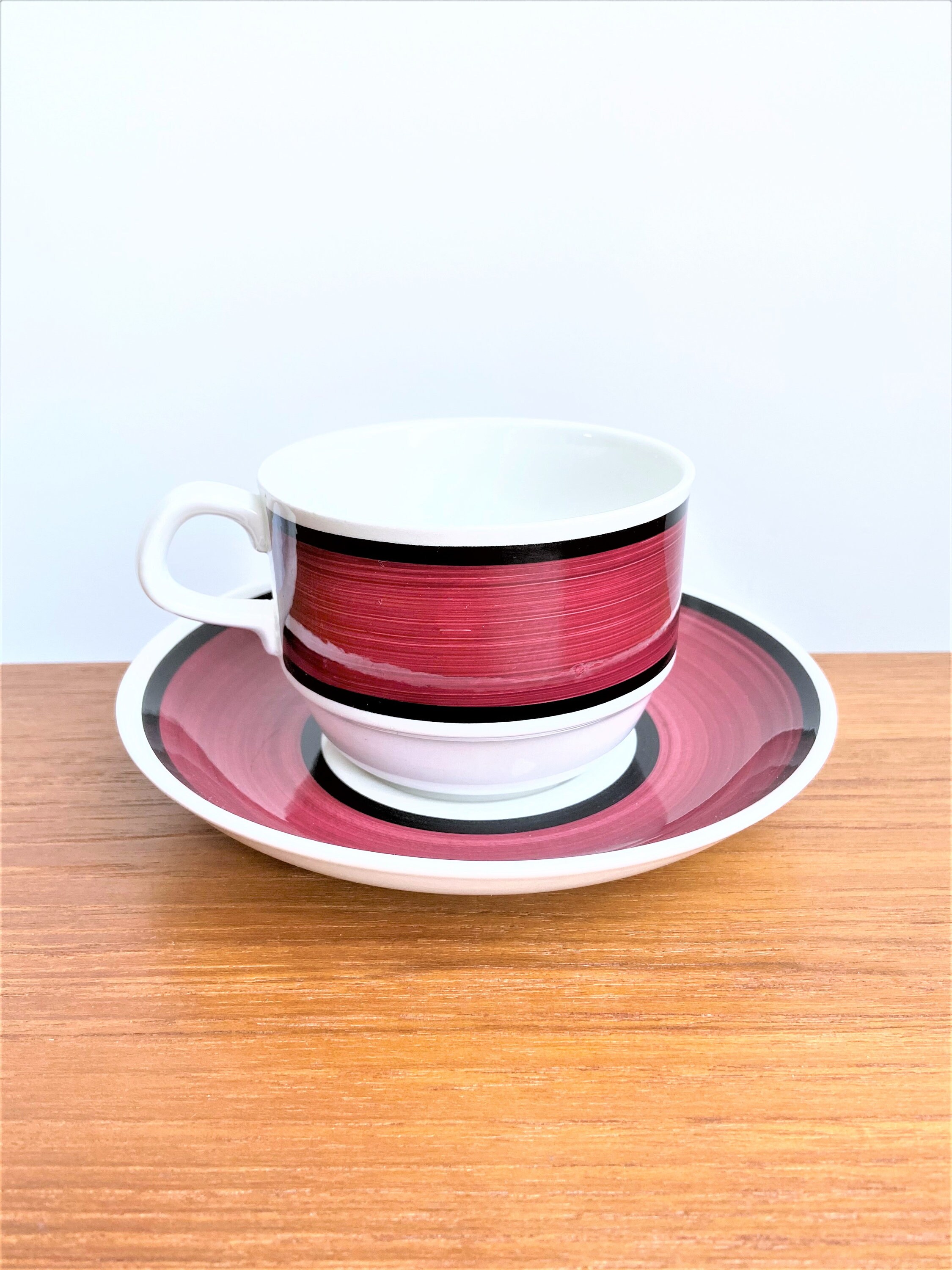 Swedish Vintage Rorstrand AH Handpainted Red Black BIG Tea Cup 3.7