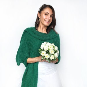 Wedding shawl emerald green, Bridal shawl, Knitted shawl, Bridal cover up, Wedding bolero, Bridal cape, Bridesmaid shawl, Vegans friendly