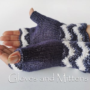 Blue Gloves, Blue Fingerless gloves, Knitted and Crocheted Gloves, Fingerless Hand Warmers, Wrist Warmers, Christmas gift, Gift for Woman
