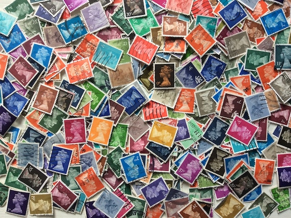 50x used Queen Elizabeth UK rainbow machin postage stamps | scrapbooking | mixed media | ephemera | junk journal