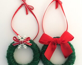 Miniature Plain Christmas Wreath, 2 Inch Dollhouse Wreath, Holiday Ornaments, 1:12 Scale