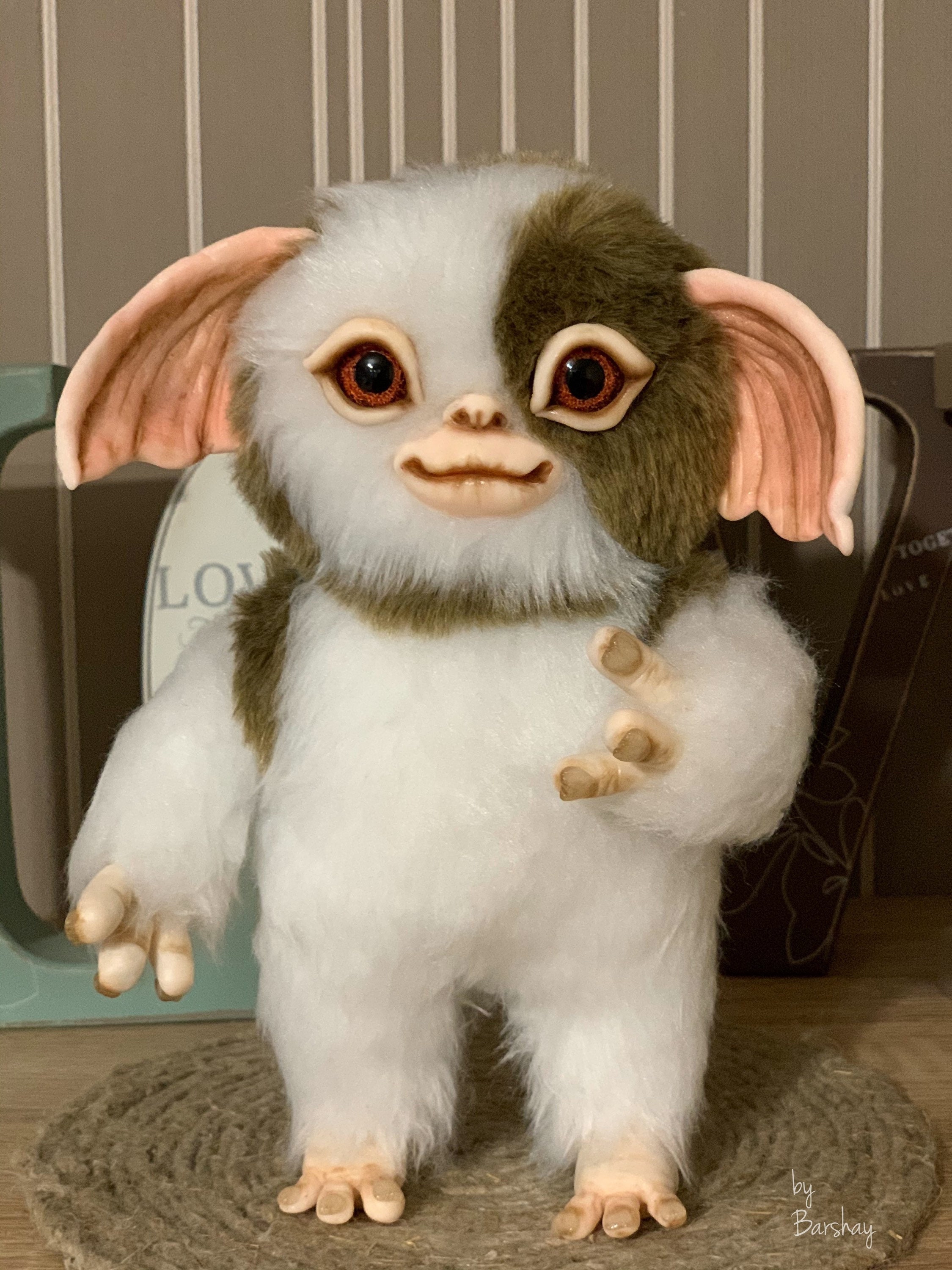 グレムリン モグワィぬいぐるみ 約20cm グレムリン人形。モグワイ人形。かわいいモンスター人形。グレムリンの