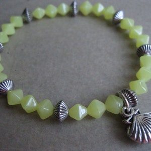 Lemon Yellow Glass Bicones and Silver Beads with Shell Charms Stretch Bracelet