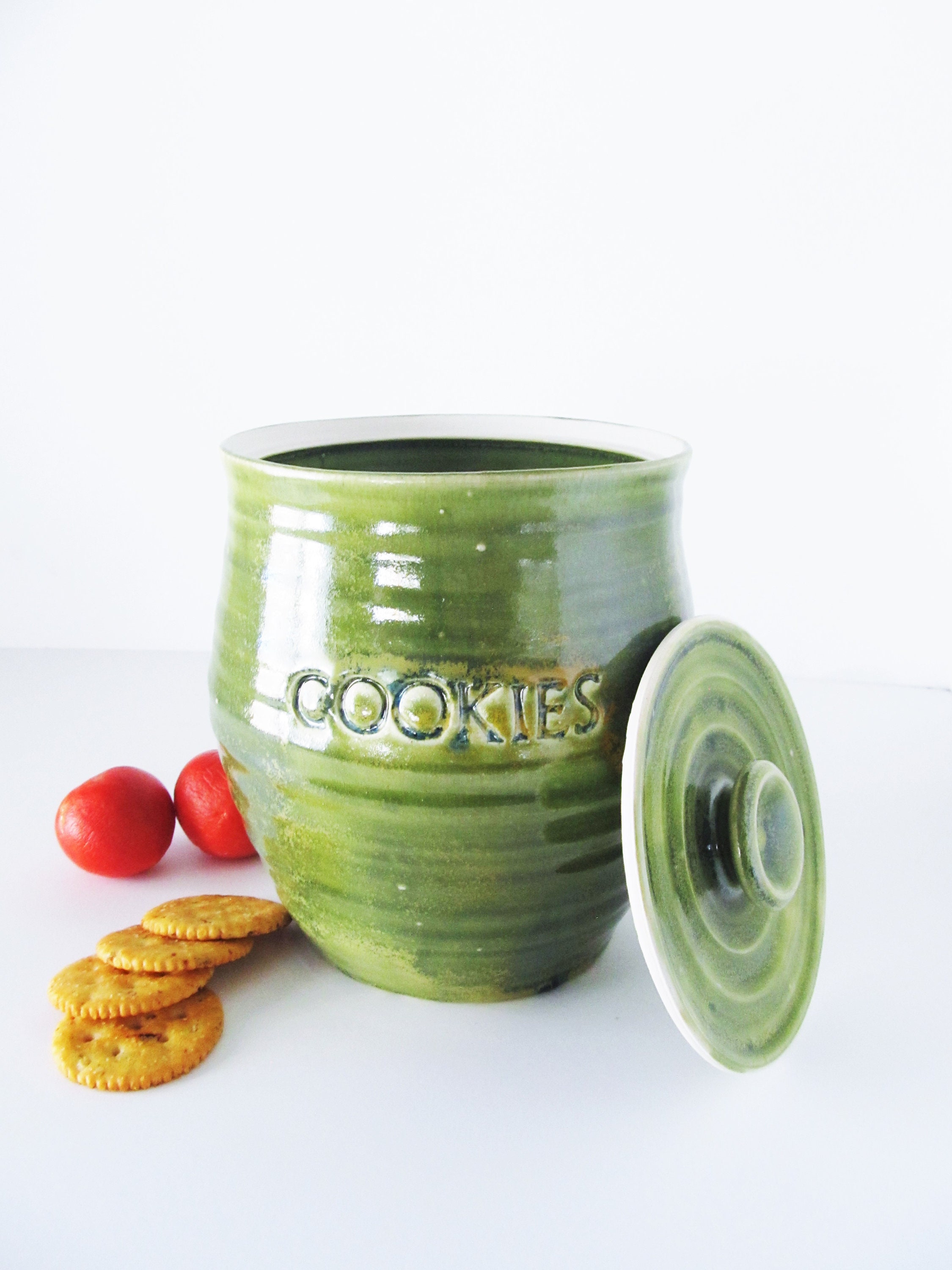 Large cookie jar/ kitchen canisters/ Christmas gift/ ceramic Etsy België