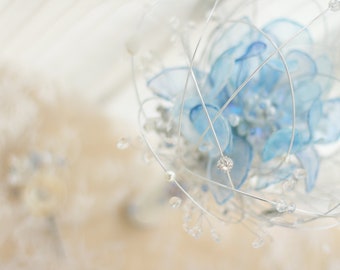 Handmade Blue Bridal Bouquet, Shell Pearl Rhinestone Wedding Decoration