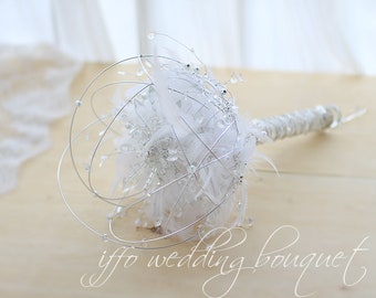 Handmade Ice and Snow Themed Wedding Bridal Bouquet Silver & White Bouquet Snowflake Bouquet Feather Bouquet, Bride bouquet Crystal bouquet