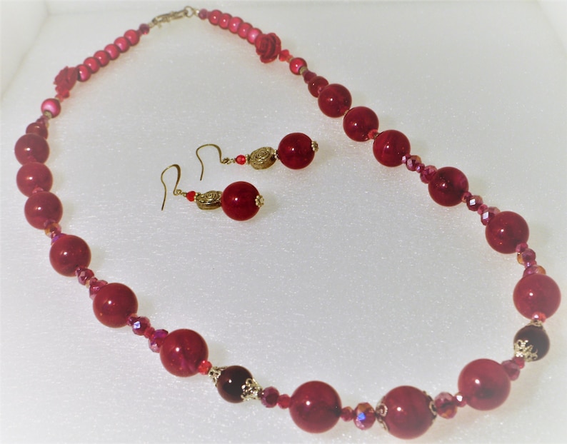Vintage Beaded Necklace Red Earrings Necklace Red Necklace Roses Necklace Necklace and Earrings Set Red Rose Necklace and Earrings