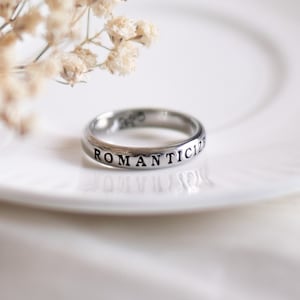 Romantyczny srebrny grawerowany pierścionek, delikatny prezent dla niej, wyjątkowa wodoodporna biżuteria, pierścionek do łączenia, spersonalizowana biżuteria ze stali nierdzewnej