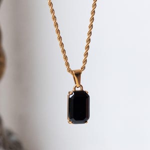 Halsband med svart onyxsten, 18k guldpläterade ädelstenssmycken, eleganta unika smycken, vintage-stil, elegant halsband i rostfritt stål, present till henne