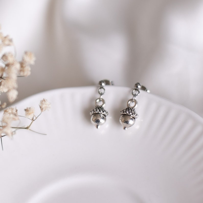 Acorn Stud Earrings, Silver Nature Earrings, Vintage Style Jewelry, Antique Drop Earrings, Statement Jewelery, Gold Magical Fairy Earrings image 5