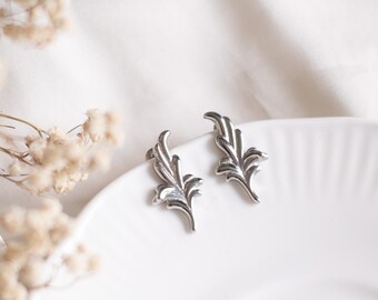 Leaf Ornament Stud Earrings, Vintage Style Earrings, Antique Jewelry, Stainless Steel Jewellery, Nature Accessories, Spring Leaves Studs