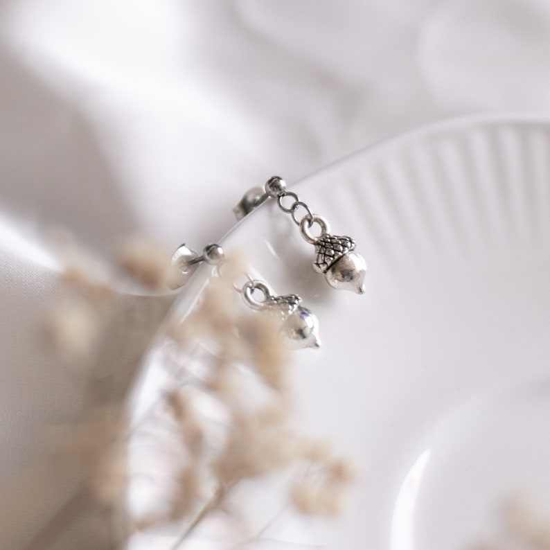 Acorn Stud Earrings, Silver Nature Earrings, Vintage Style Jewelry, Antique Drop Earrings, Statement Jewelery, Gold Magical Fairy Earrings image 3