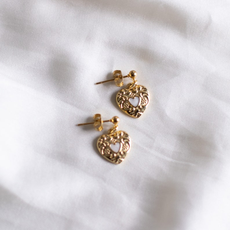Antique Style Heart Stud Earrings, Gold Hearts Earrings, Vintage Jewelry, Coquette Drop Earrings, Statement Jewelery, Cute Small Ear studs image 5