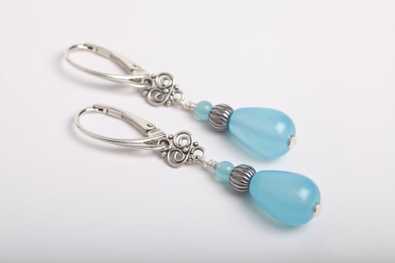 Vintage Real Blue Chalcedony and Pink Quartz Drop Earrings in Sterling Silver sterling silver blue chalcedony topaz vintage dangle  main image 4