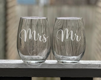 Mr & Mrs Glass Set | Custom Barware Set | Etched Gift | Wine | Whiskey | Beer | Wedding Present | Couples Gift | Anniversary Gift | Bridal