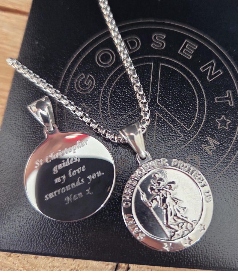 Men's Personalised Saint Christopher Necklace, Engraved Stainless Steel Travel Protection Pendant Necklace, Valentines Gift 画像 1