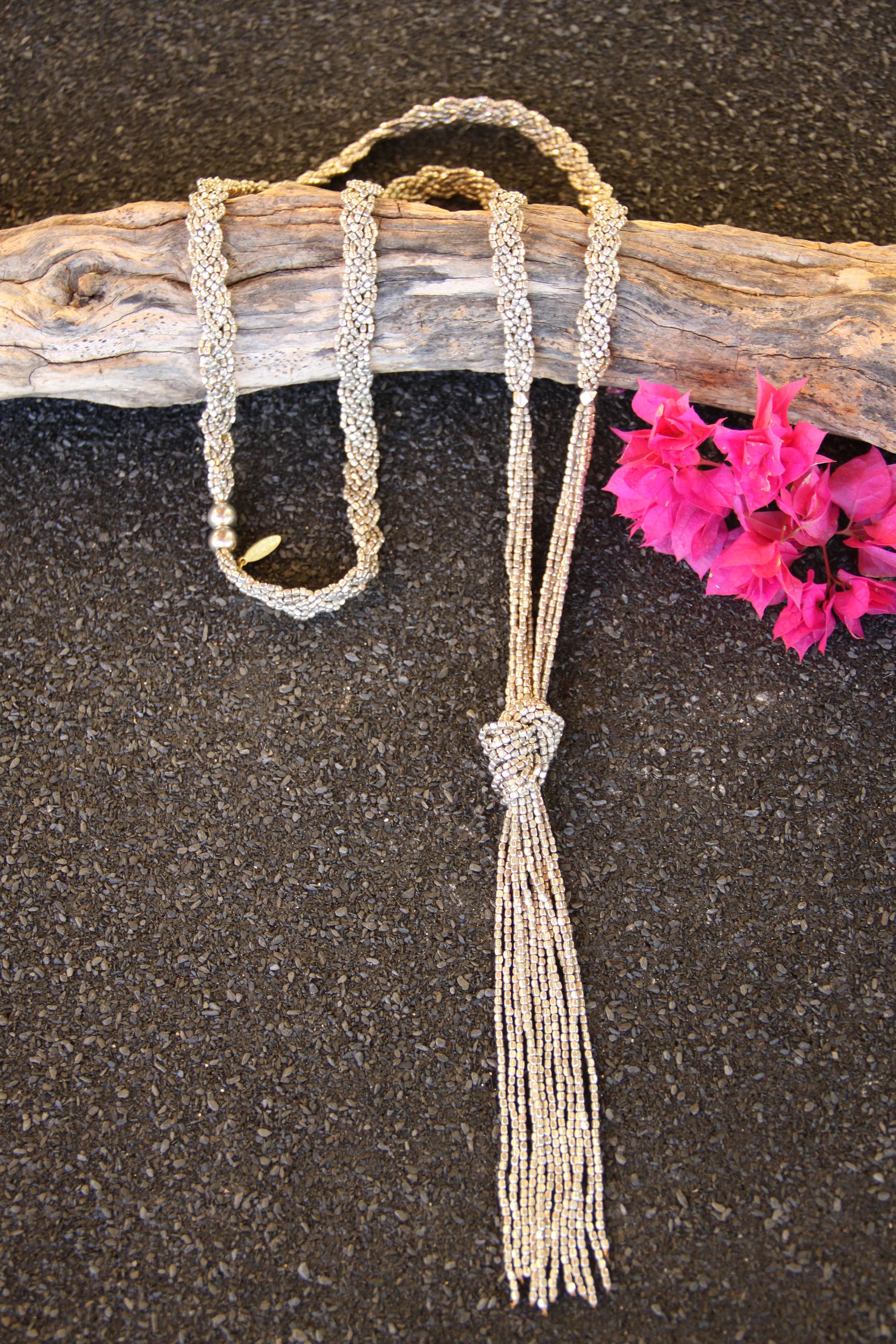 Liz Short Necklace - Elegant Long Necklace Liz for Every Occasion main image 0