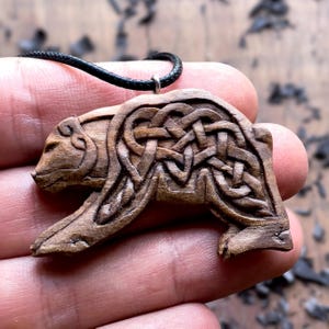 Bear Totem Pendant – Celtic Knotwork Amulet – Hand Carved in Walnut, Olive or Mahogany