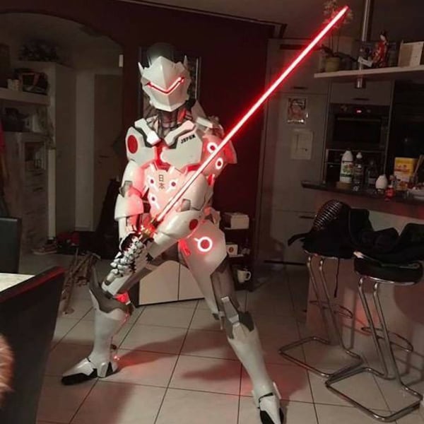 Fanmade cosplay cyborg